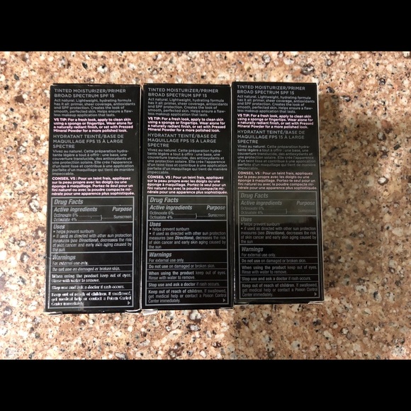 New Victoria’s Secret Tinted Moisturizer 3 Shades - Picture 3 of 3